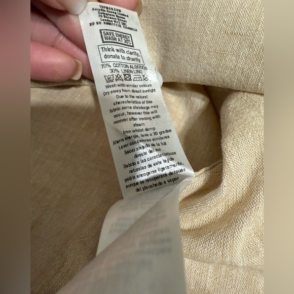 TOPMAN Mens beige Short Sleeve
Button Up Shirt SIZE XL - Picture 9 of 11